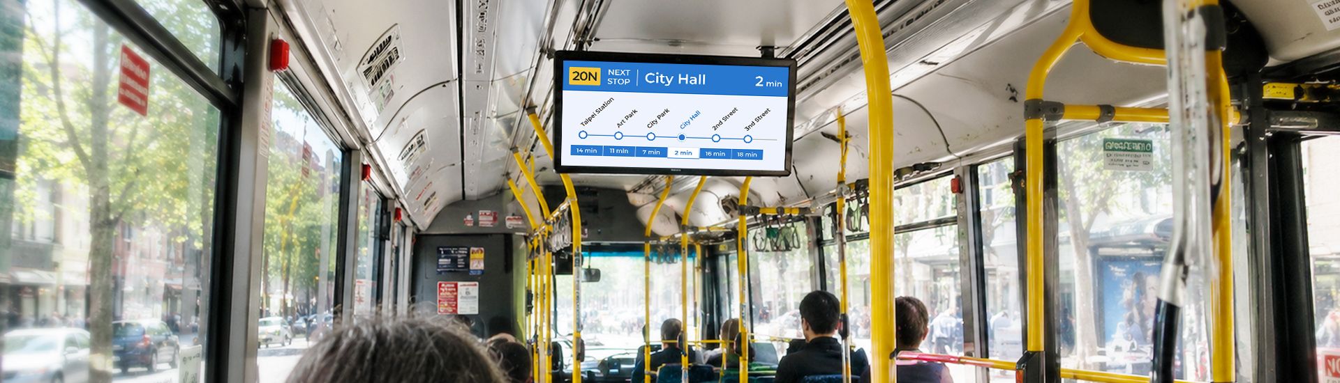Digital signage อิงตำแหน่งบนรถบัส แสดงเนื้อหาของย่านปัจจุบัน