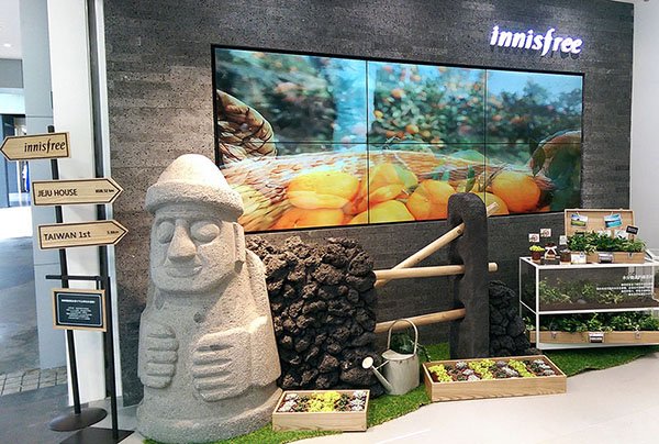 零售商場數位看板 - innisfree / 台灣